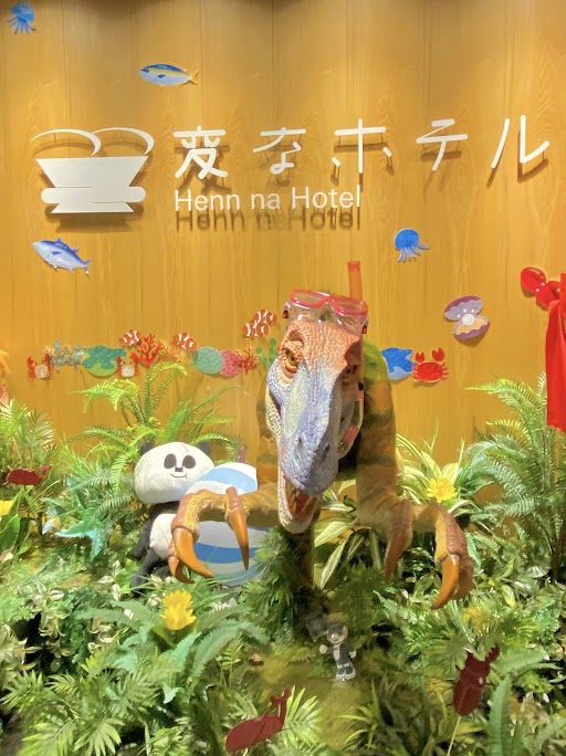 変なホテル大阪なんば 夏休み装飾